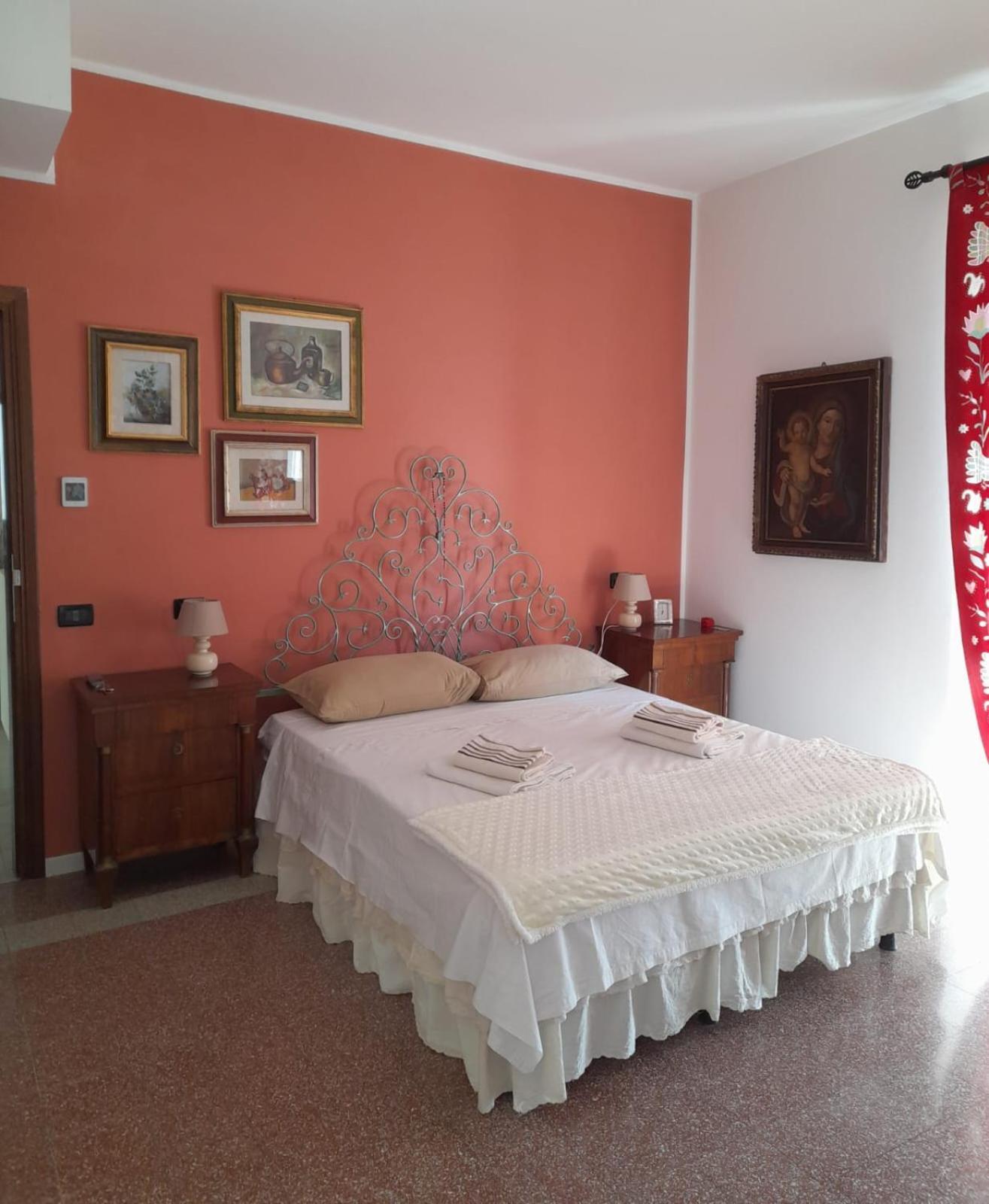 Dueterre Room & Host Fornole Εξωτερικό φωτογραφία